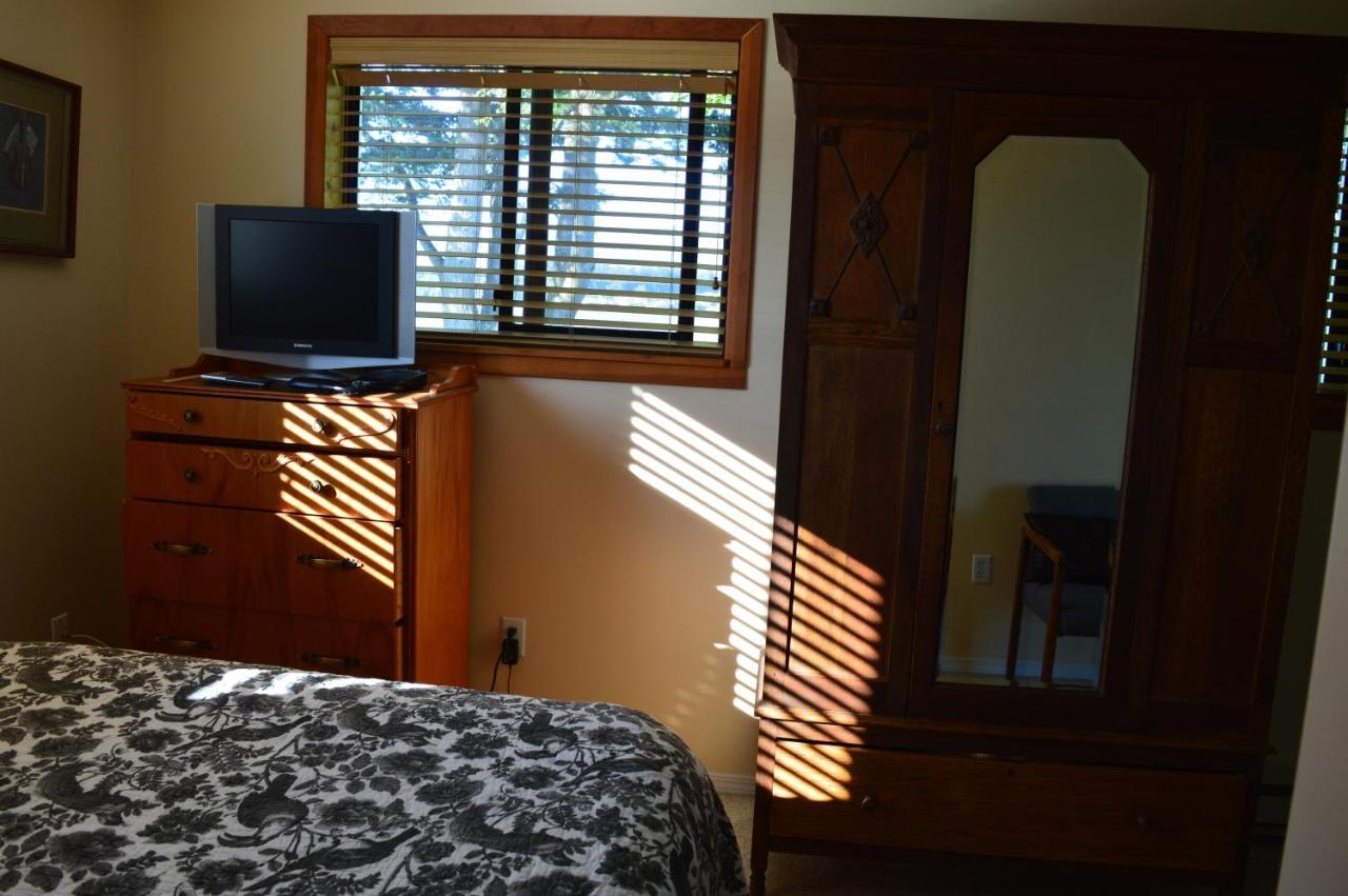 Estuary House Reflexology B&B Courtenay Bagian luar foto
