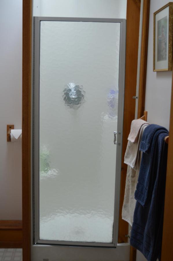 Estuary House Reflexology B&B Courtenay Bagian luar foto